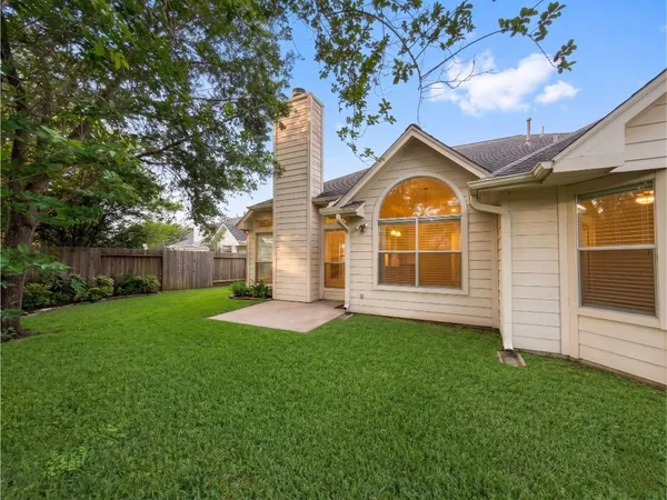 $2,200 | 111 Chandler Court, Sugar Land, TX 77479