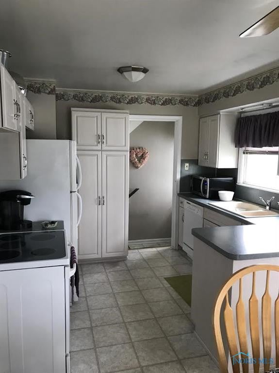 2626 Gracewood Road Toledo, OH 43613 - Photo 11 of 13 Gallery Image 11
