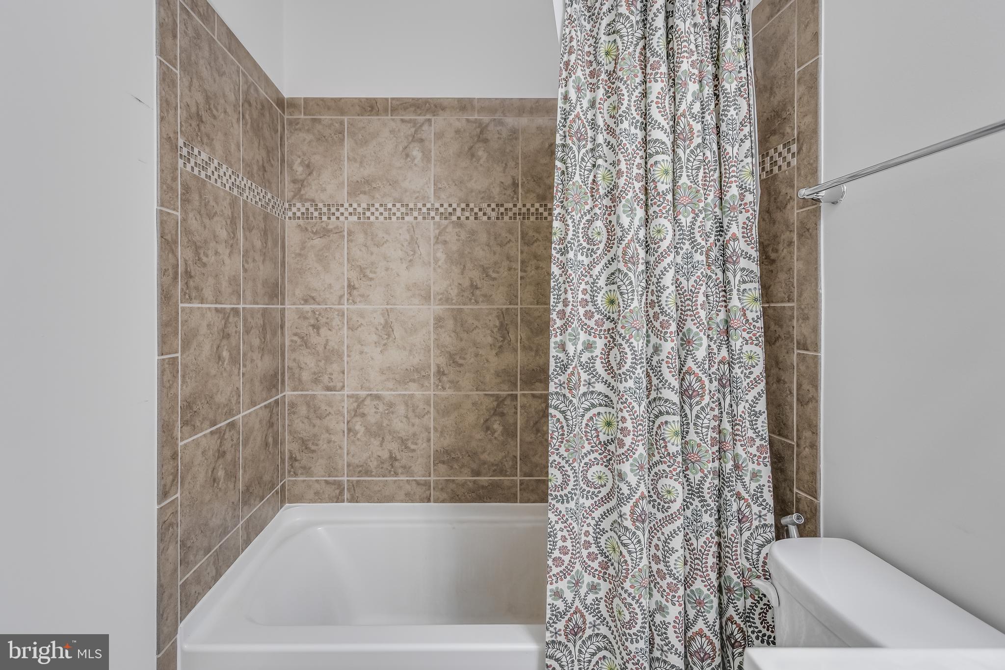 7362 Riding Meadow Way Manassas, VA 20111 - Photo 18 of 27