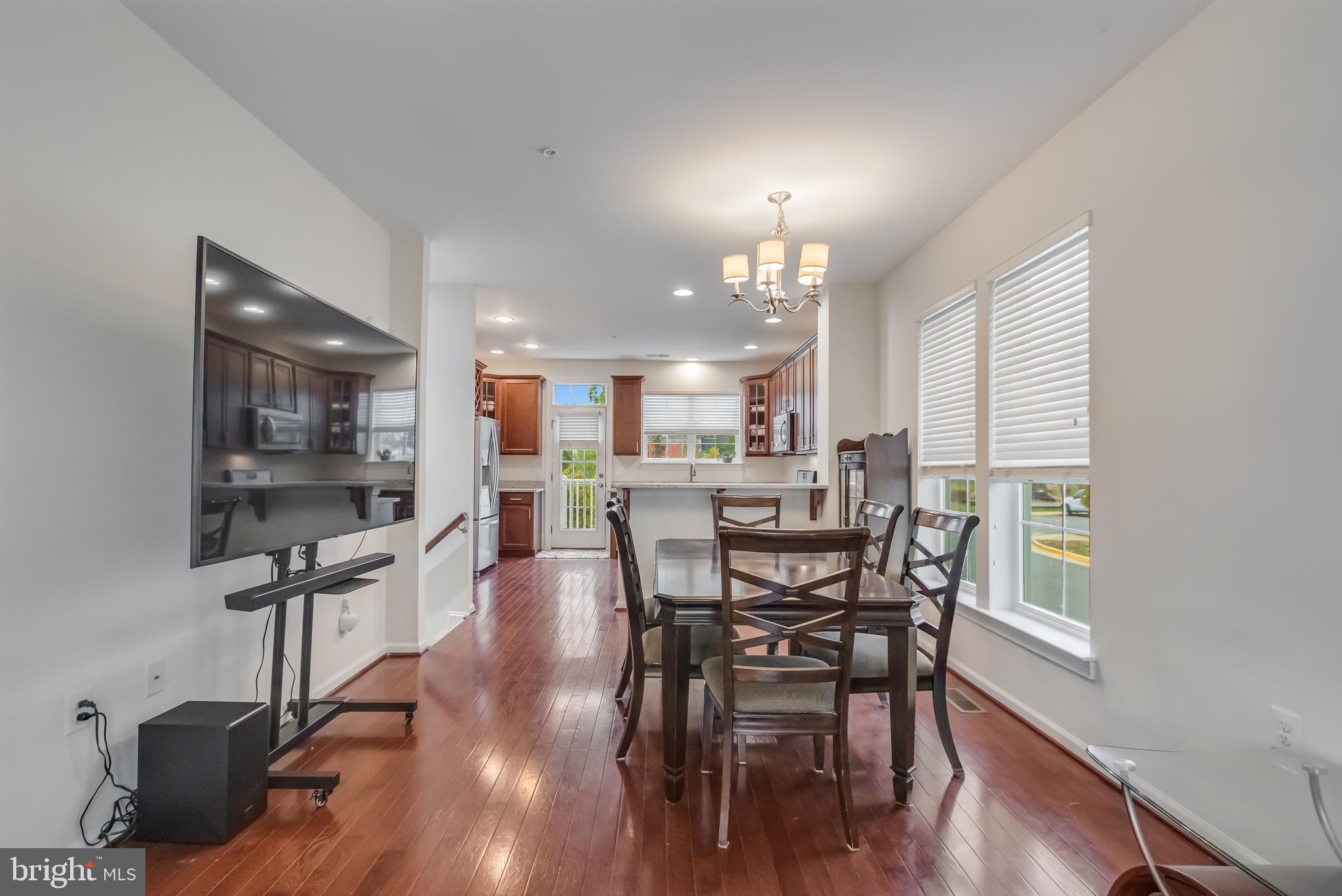 7362 Riding Meadow Way Manassas, VA 20111 - Photo 8 of 27