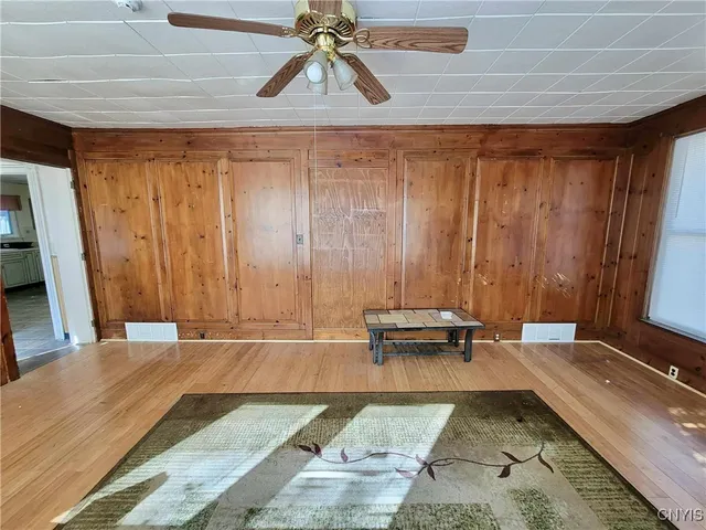 $199,900 | 1425 Oneida Street, Utica, NY 13501