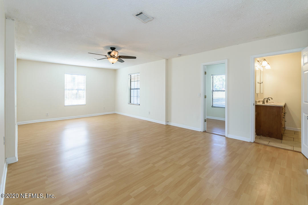 4449 Tumbleweed Road Middleburg, FL 32068 - Photo 9 of 21 Master BR