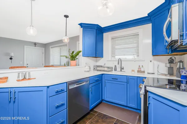 $598,000 | 63 Wharfside Drive, Monmouth Beach, NJ 07750