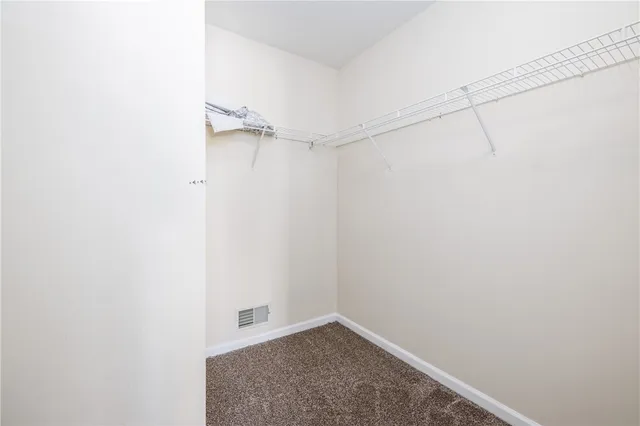 $299,900 | 2082 Brookway Crescent, Ontario, NY 14519