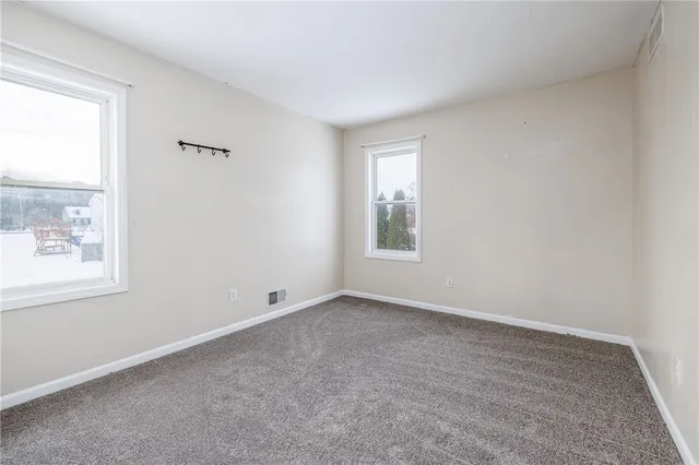 $299,900 | 2082 Brookway Crescent, Ontario, NY 14519