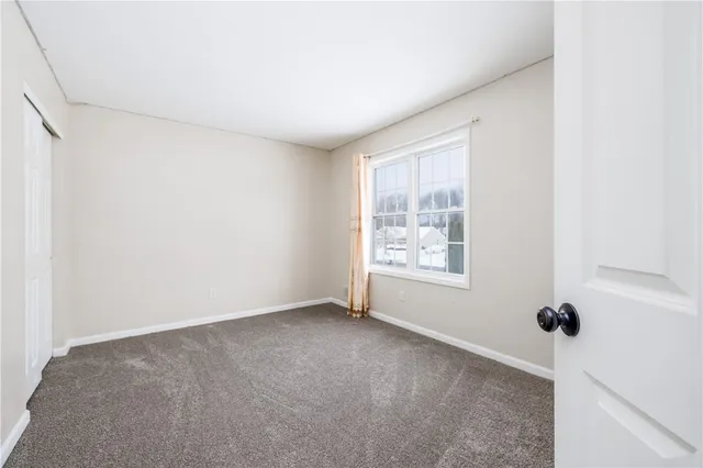 $299,900 | 2082 Brookway Crescent, Ontario, NY 14519