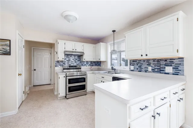 $299,900 | 2082 Brookway Crescent, Ontario, NY 14519