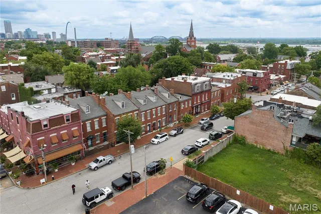 $4,425,000 | 909-923 Geyer Avenue, St. Louis, MO 63104