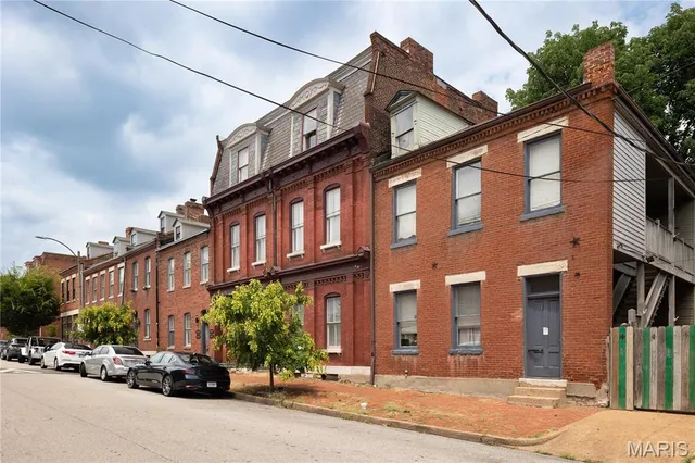 $4,425,000 | 909-923 Geyer Avenue, St. Louis, MO 63104