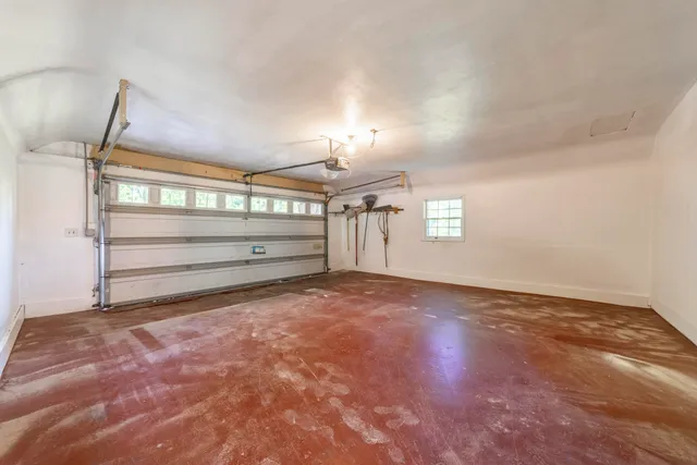 $849,900 | 820 North 350 East, Valparaiso, IN 46383