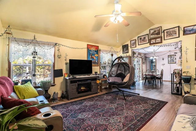 $500,000 | 3969 121st Avenue, Allegan, MI 49010