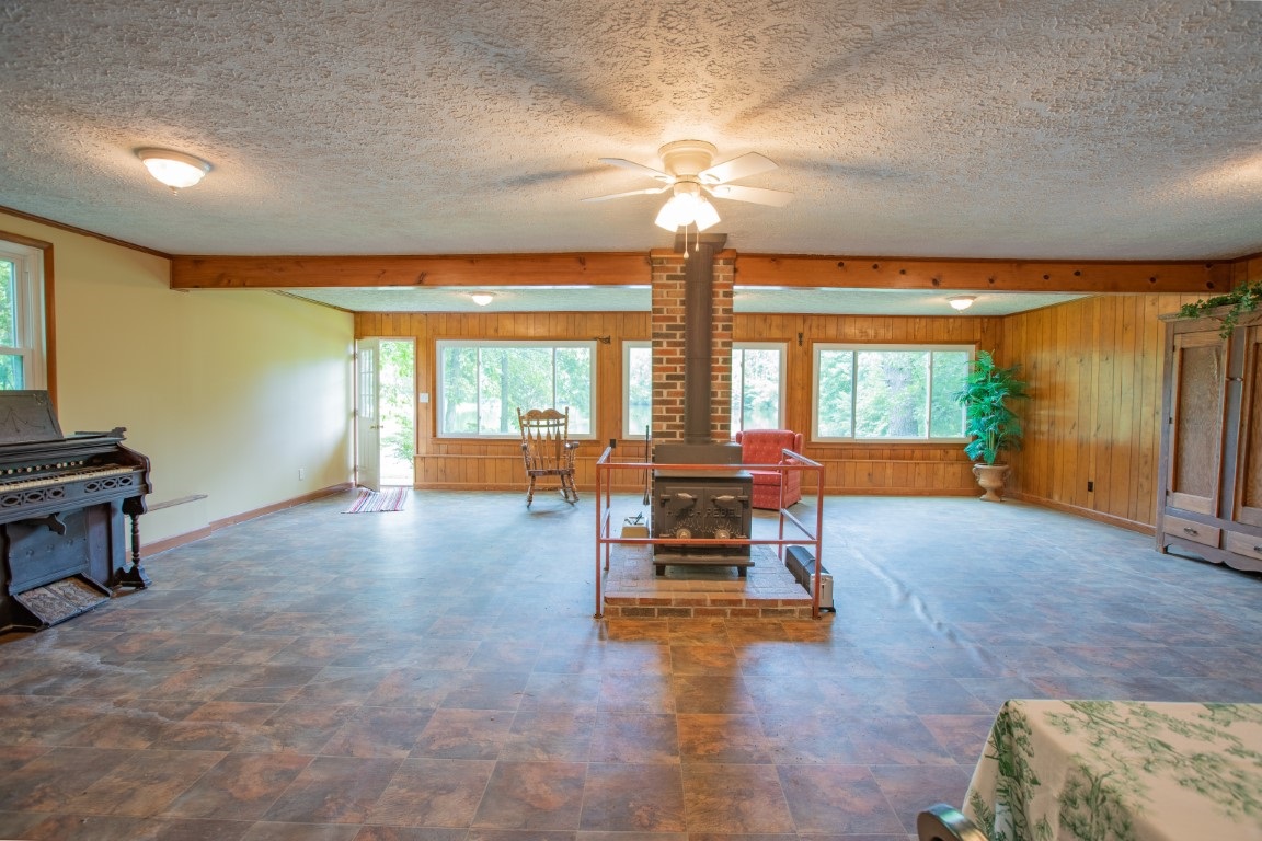 1033 Old Plank Road Chandler, IN 47610 - Photo 28 of 36