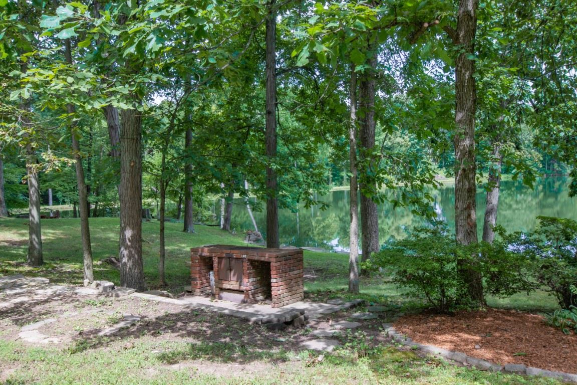 1033 Old Plank Road Chandler, IN 47610 - Photo 35 of 36