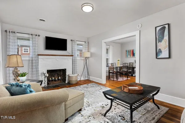 $2,200 | 1509 Virginia Street, Unit 19, Johnson City, TN 37604