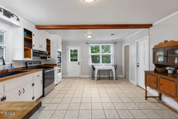 $2,200 | 1509 Virginia Street, Unit 19, Johnson City, TN 37604