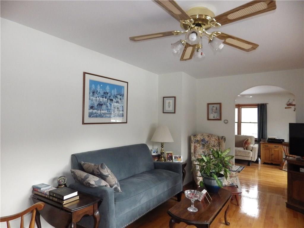 492 Belgrade Road Oakland, ME 04963 - Photo 13 of 32 Family room.