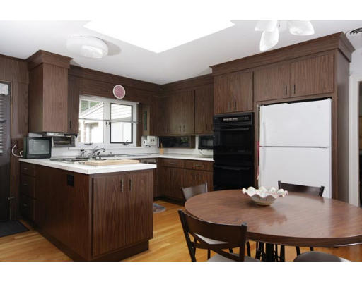 447 Dudley Road Newton, MA 02459 - Photo 2 of 5