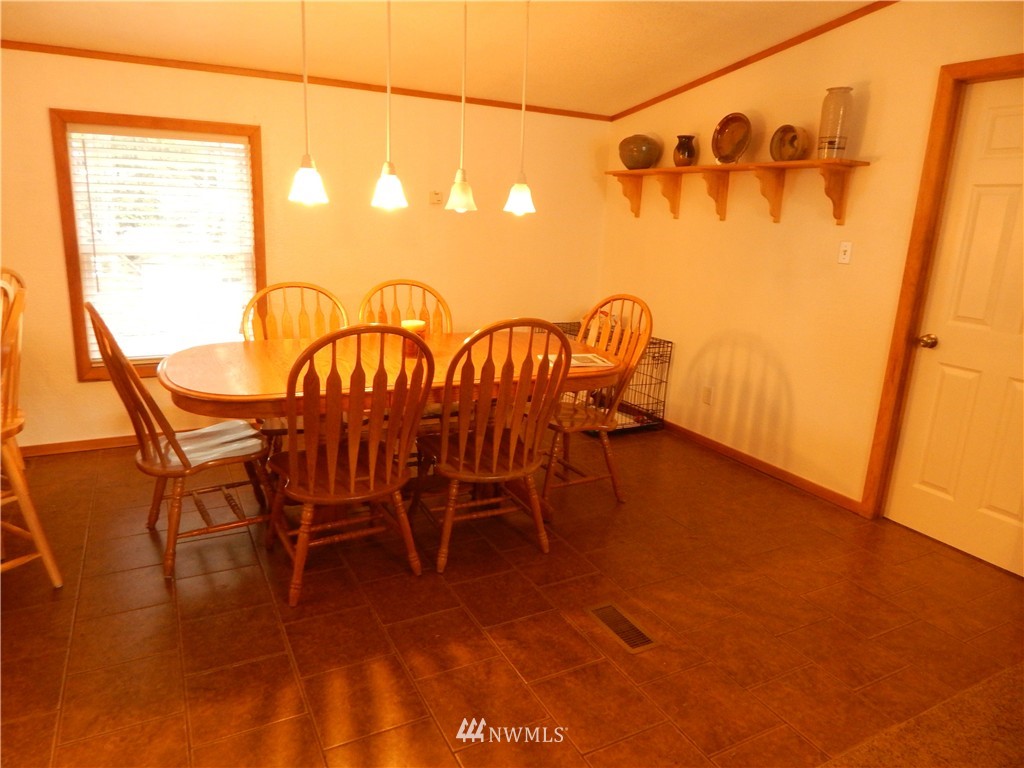 4001 Southwest Hunter Road Port Orchard, WA 98367 - Photo 12 of 23 Gallery Image 12