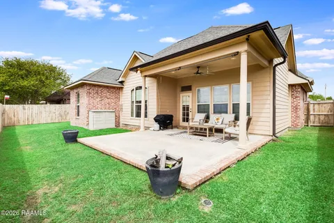 $252,000 | 112 Tall Oaks Lane, Youngsville, LA 70592