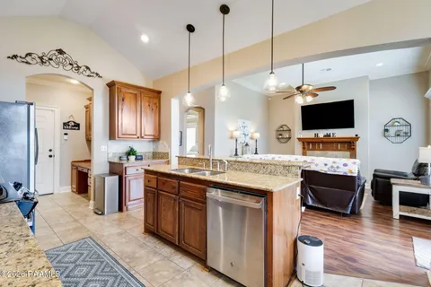 $252,000 | 112 Tall Oaks Lane, Youngsville, LA 70592