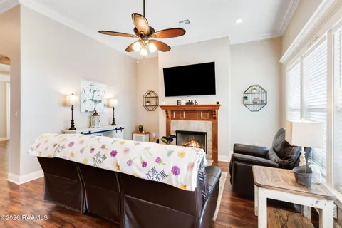 $252,000 | 112 Tall Oaks Lane, Youngsville, LA 70592