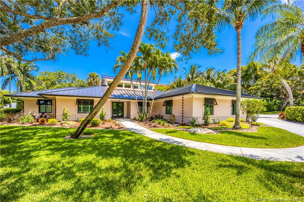 121 Hillcrest Drive Stuart, FL 34996 - Photo 2 of 65