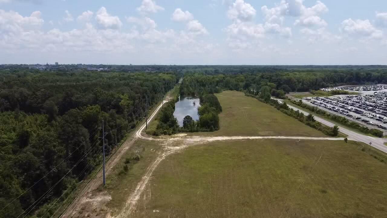 219 Southwest Cannon Bridge Road Orangeburg, SC 29115 - Photo 11 of 22 2024-06-26-12-25-45-028