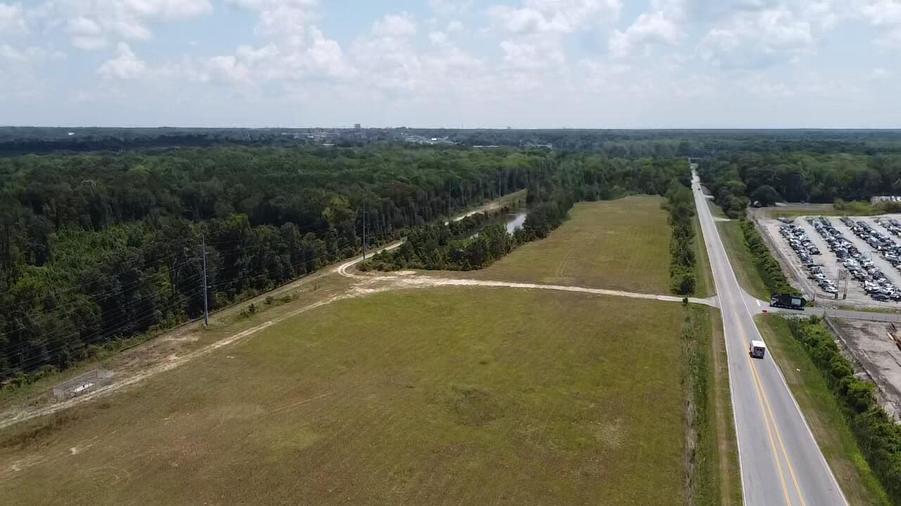 219 Southwest Cannon Bridge Road Orangeburg, SC 29115 - Photo 20 of 22 2024-06-26-12-31-58-039