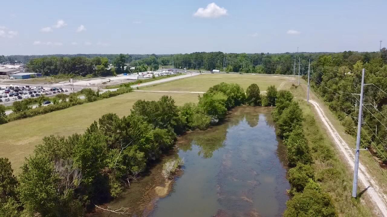 219 Southwest Cannon Bridge Road Orangeburg, SC 29115 - Photo 2 of 22 2024-06-26-12-04-48-875