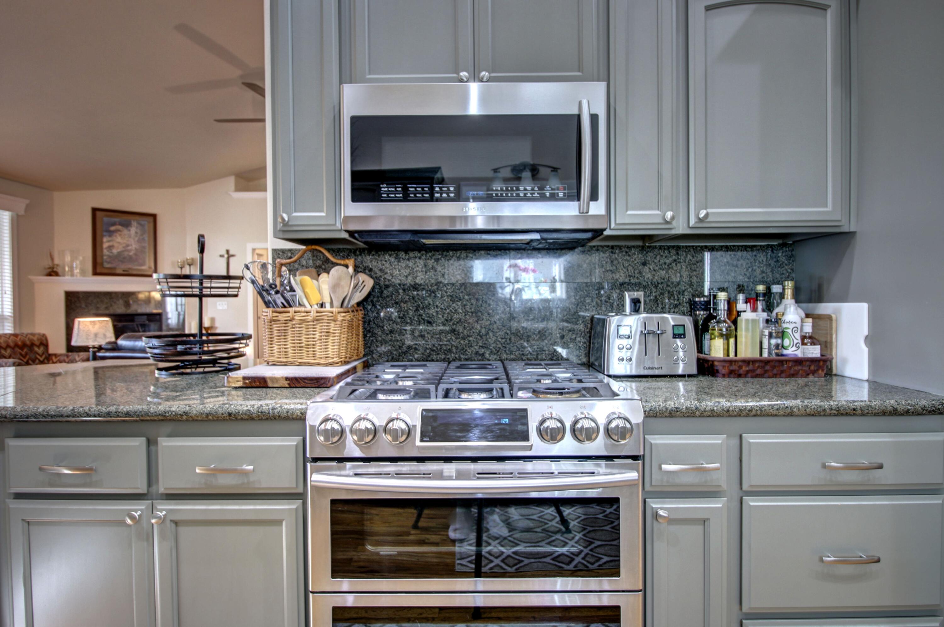 33 Broken Stone Way Eagle Point, OR 97524 - Photo 21 of 33 a stove top oven sitting inside of a kitchen