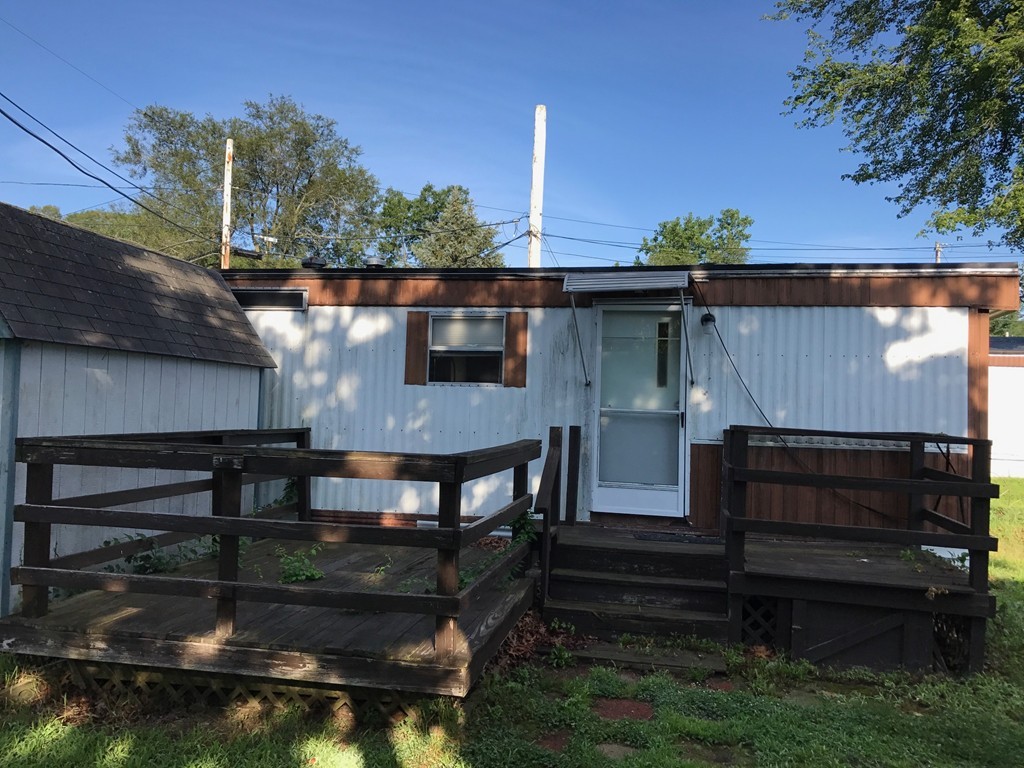 557-53 Southwest Cutoff, Unit 53 Worcester, MA 01607 - Photo 1 of 2 Gallery Image 1