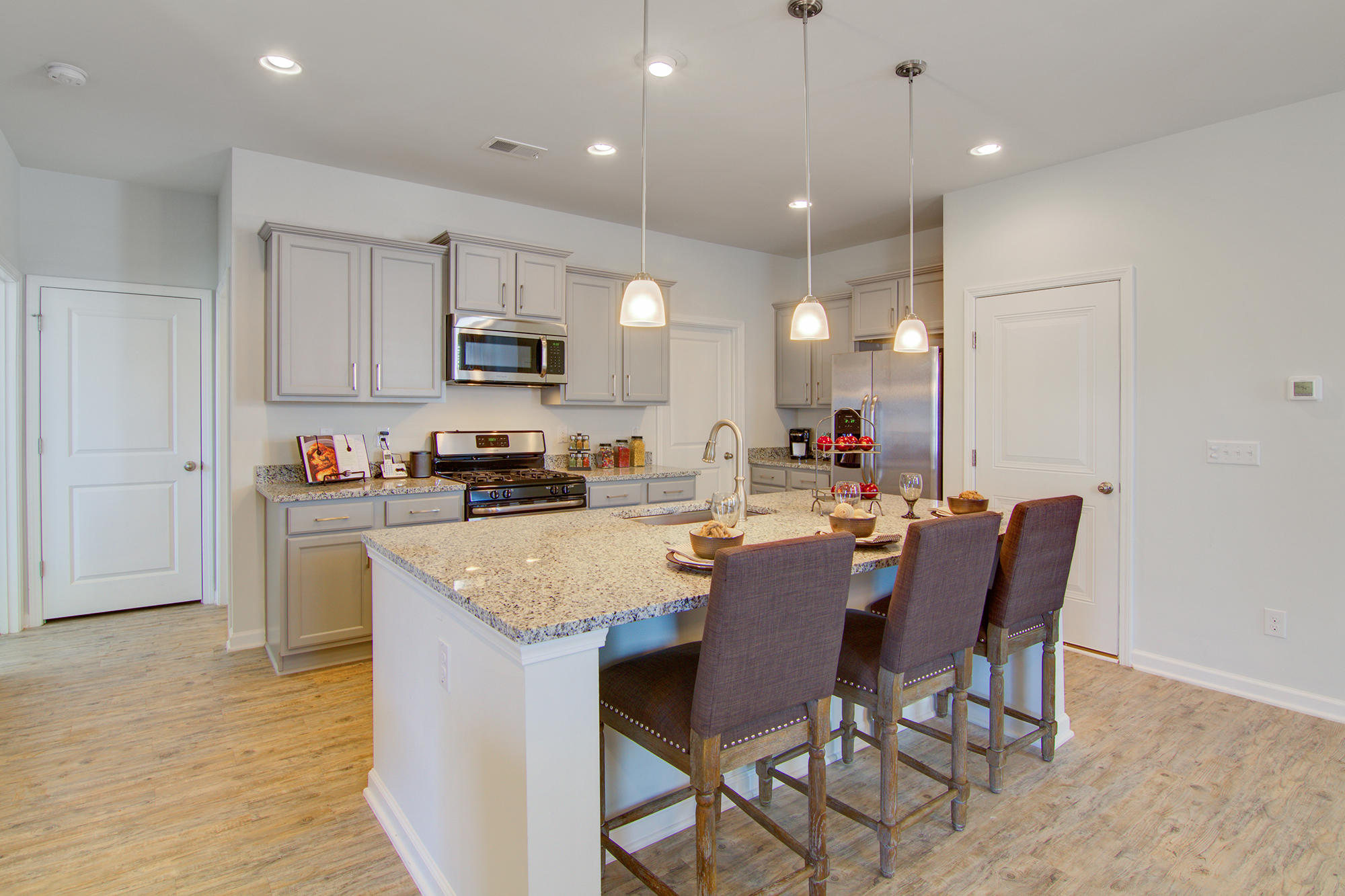 9702 Brandishing Road Ladson, SC 29456 - Photo 7 of 35 7