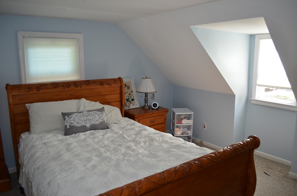 75 Burnside Terrace Springfield, MA 01118 - Photo 13 of 15