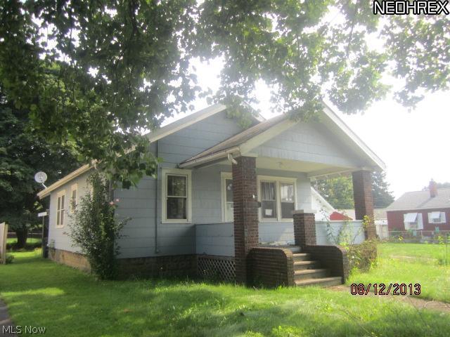 509 West Waterloo Road Akron, OH 44314 - Photo 3 of 10
