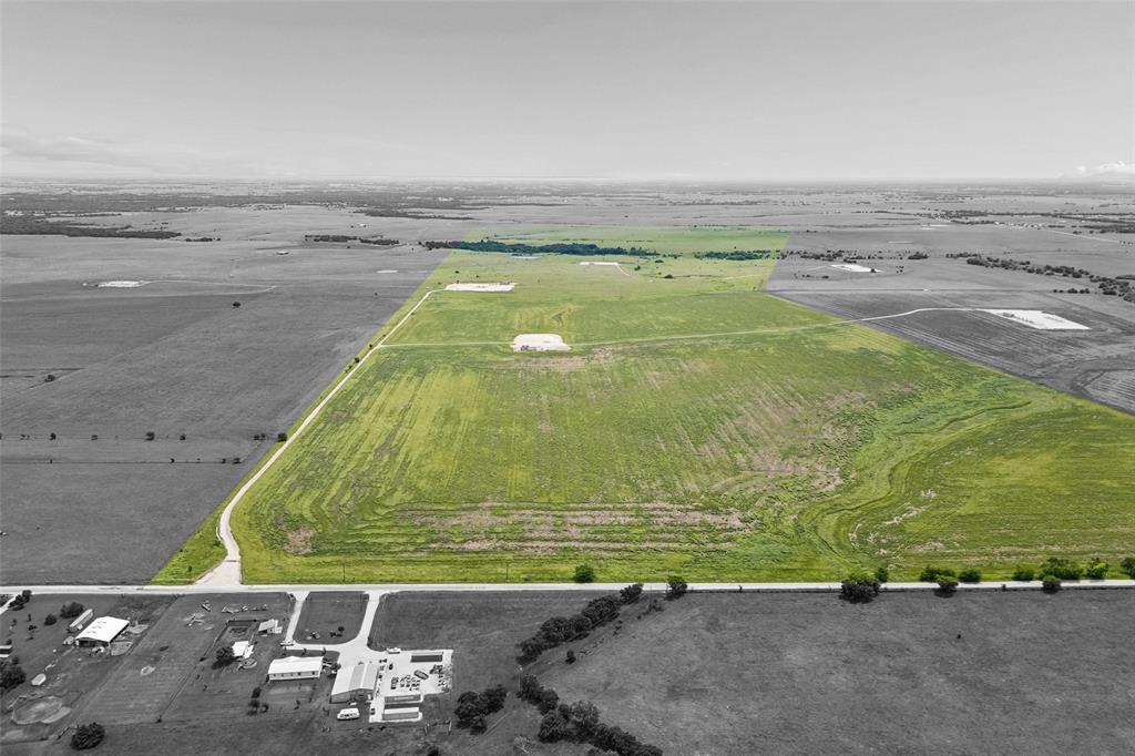 Tbd Tbd County Line Road Sanger, TX 76266 - Photo 20 of 30 a view of a swimming pool with an ocean view