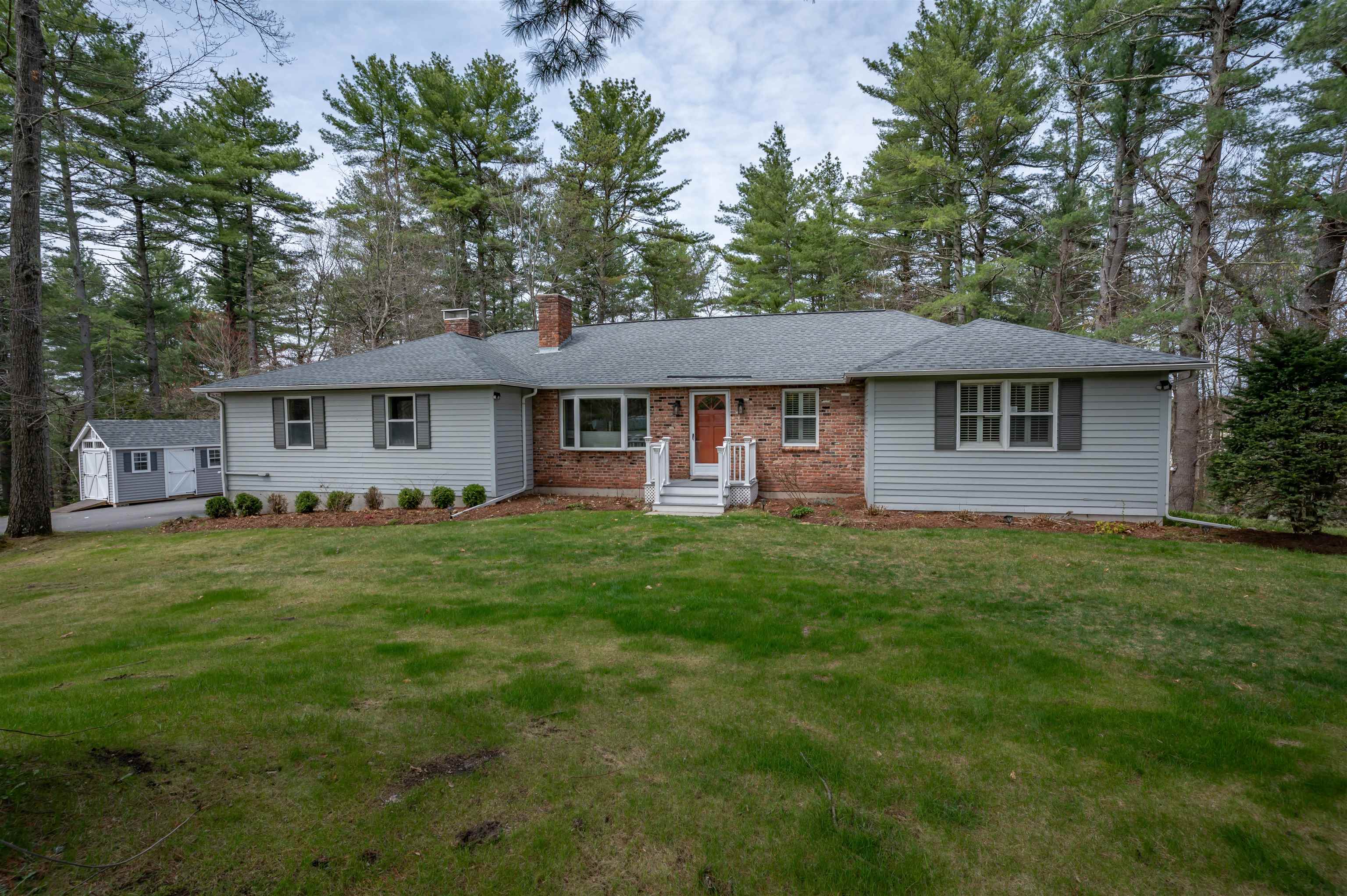 15 Twin Street Windham, NH 03087 - Photo 2 of 24