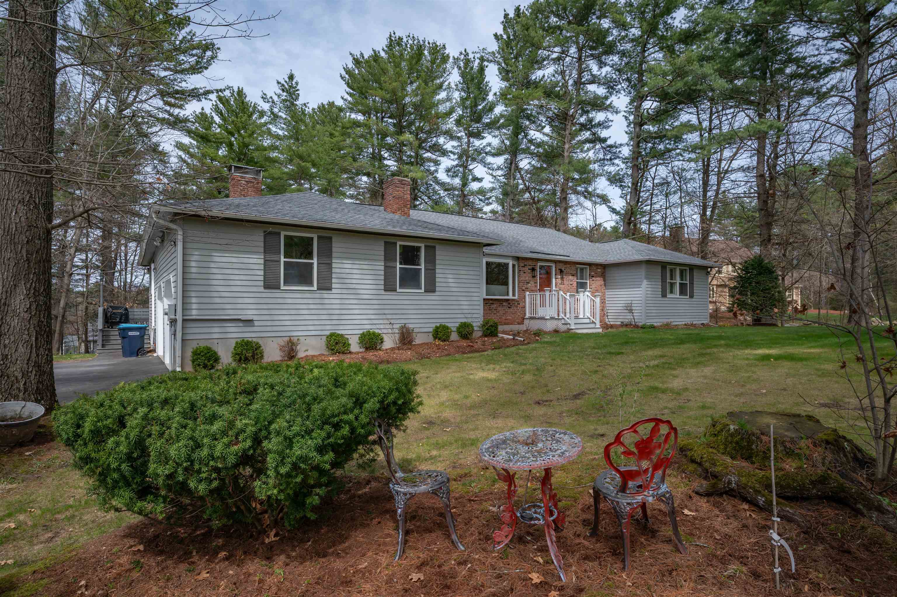 15 Twin Street Windham, NH 03087 - Photo 3 of 24