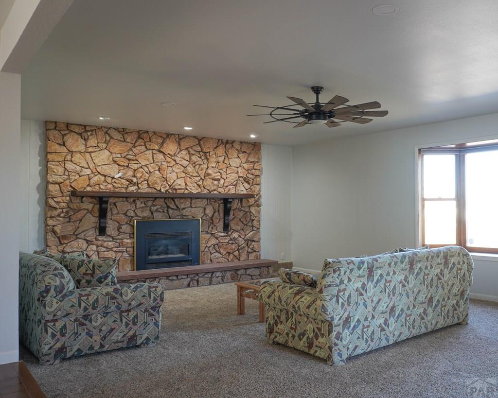 28137 County Farm Road Pueblo, CO 81006 - Photo 3 of 29 Gallery Image 3
