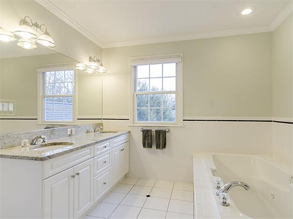 36 Barrett Street Needham, MA 02492 - Photo 14 of 20 Gallery Image 14