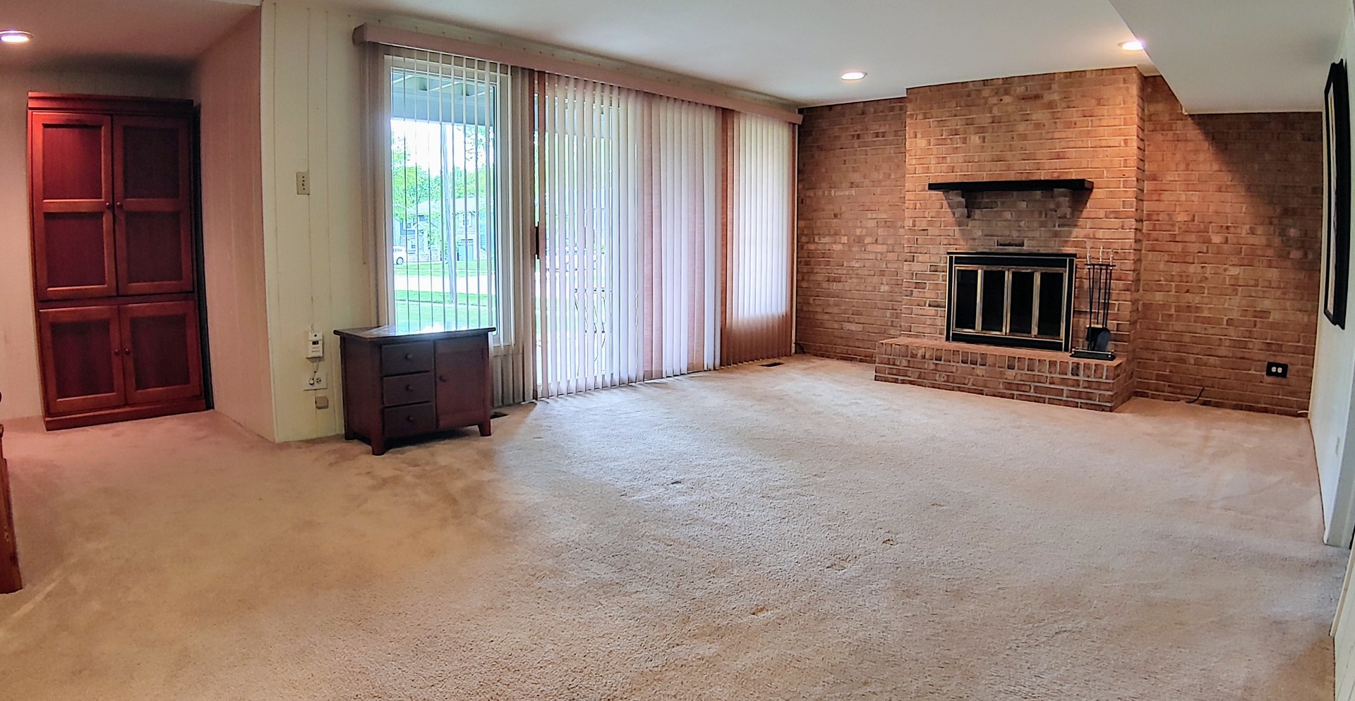 1750 Chippendale Road Hoffman Estates, IL 60169 - Photo 15 of 22