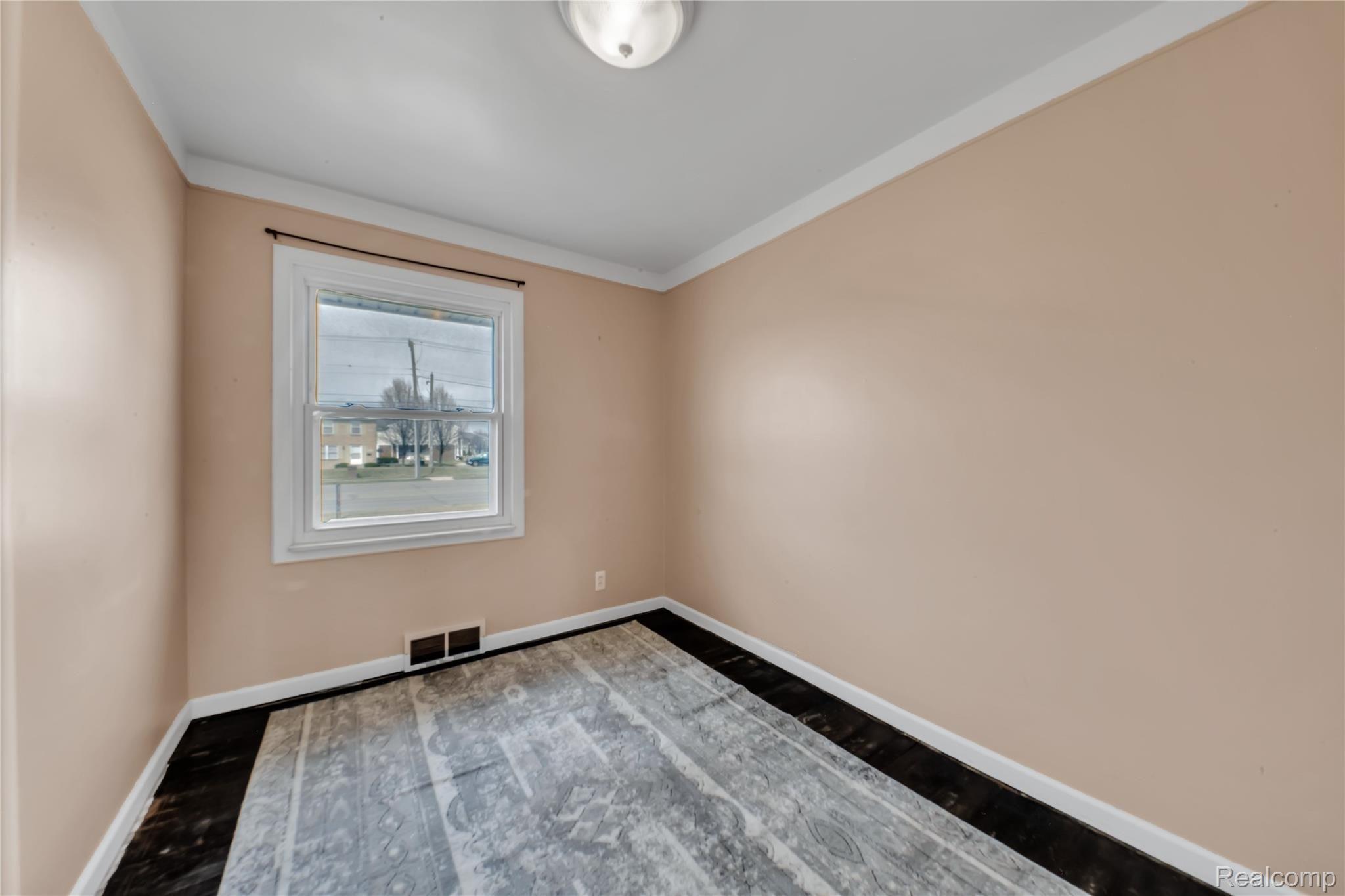 16850 12 Mile Road Roseville, MI 48066 - Photo 16 of 24 16850 East 12 Mile Rd - HD Drone Photography-17.jpg