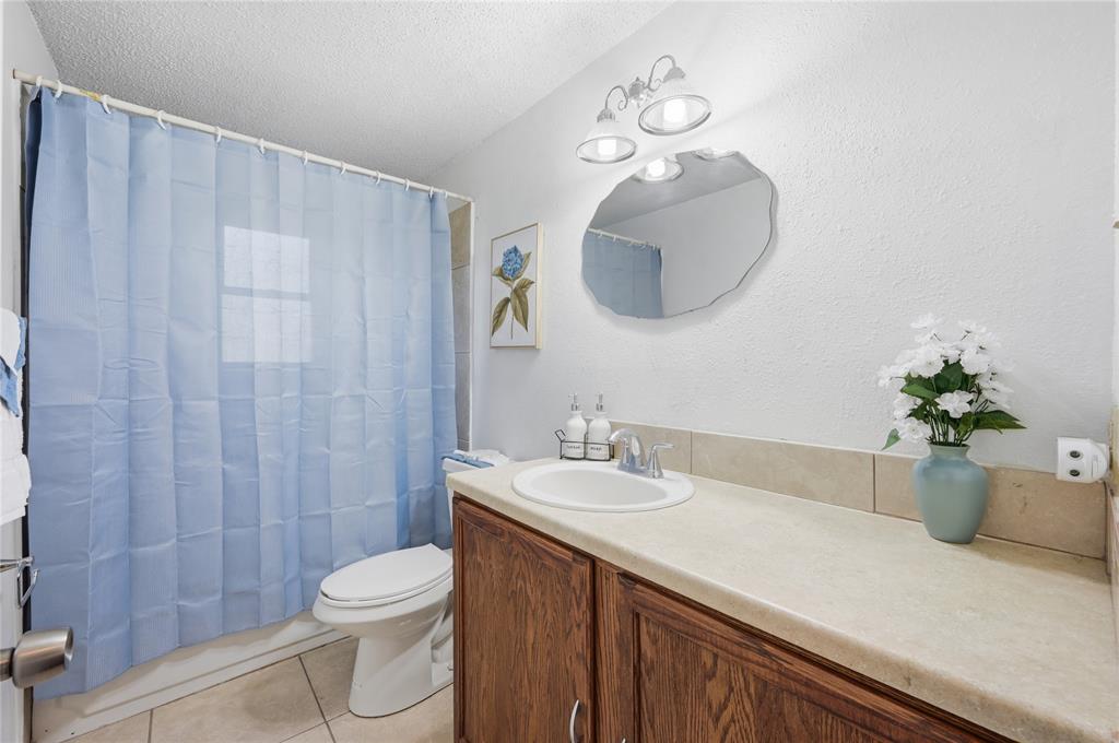 6805 Wagonet Road Forest Hill, TX 76140 - Photo 22 of 34