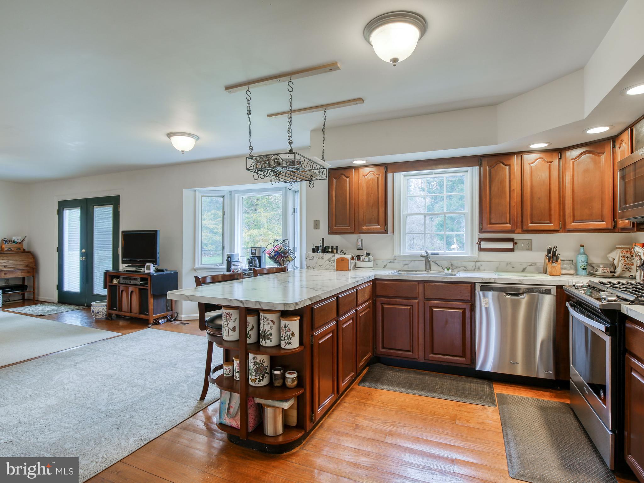 4754 Senseny Road Berryville, VA 22611 - Photo 15 of 53
