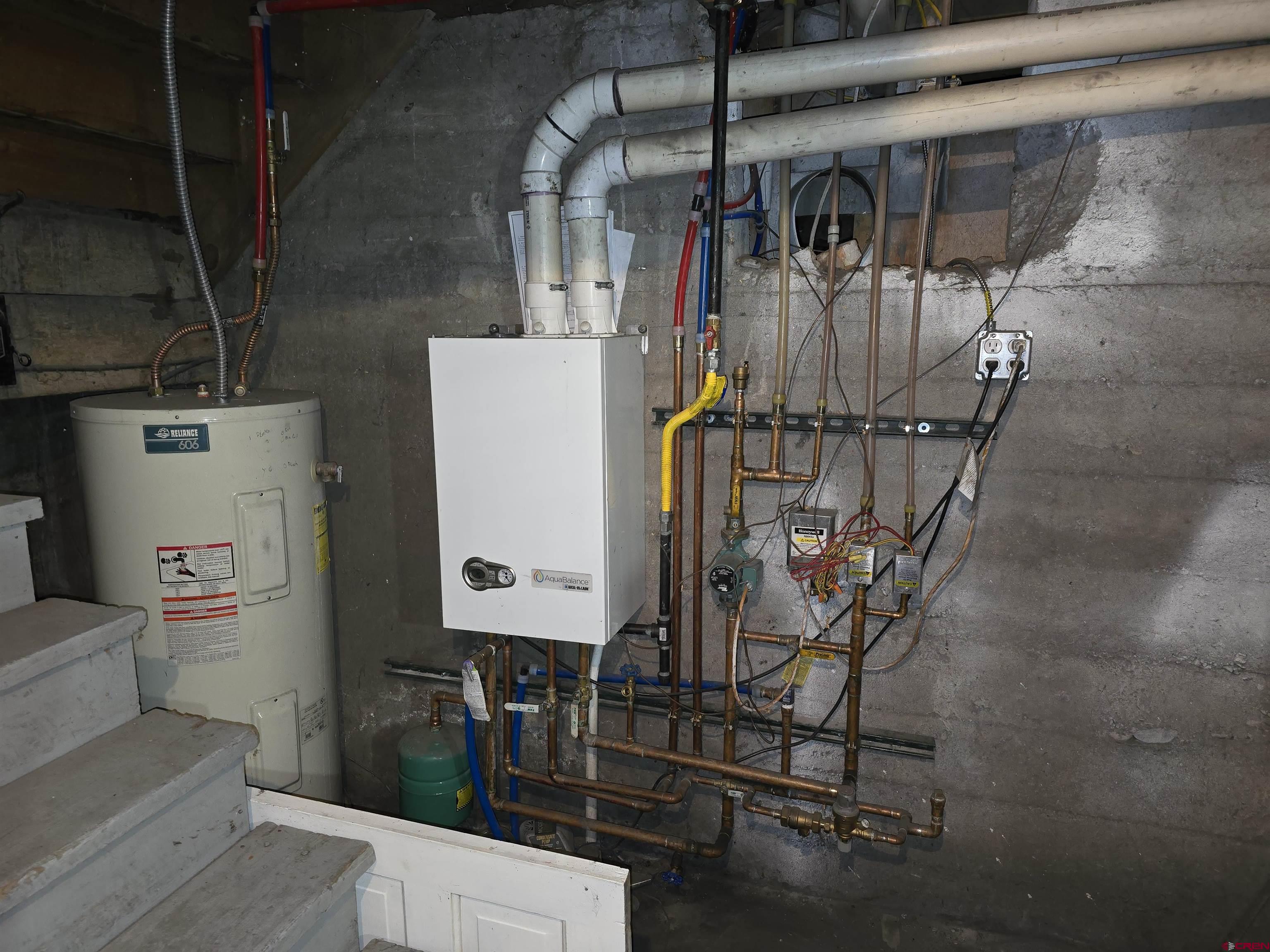 39778 Pitkin Road Paonia, CO 81428 - Photo 40 of 45 a utility room with dryer and washer