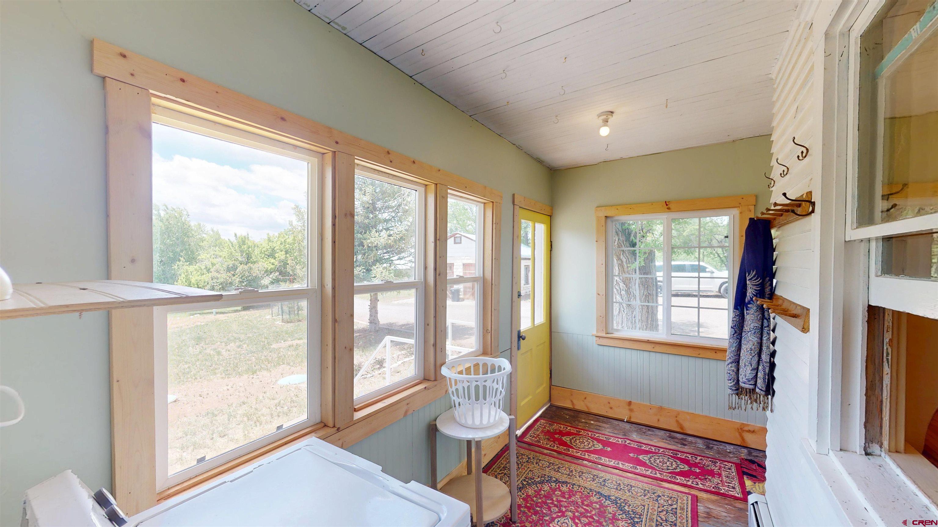39778 Pitkin Road Paonia, CO 81428 - Photo 8 of 45 a very nice looking room with a large window