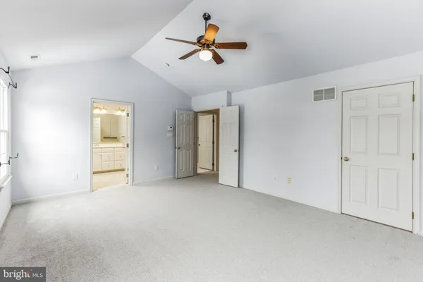 $4,200 | 4 Hogan Way, Moorestown, NJ 08057