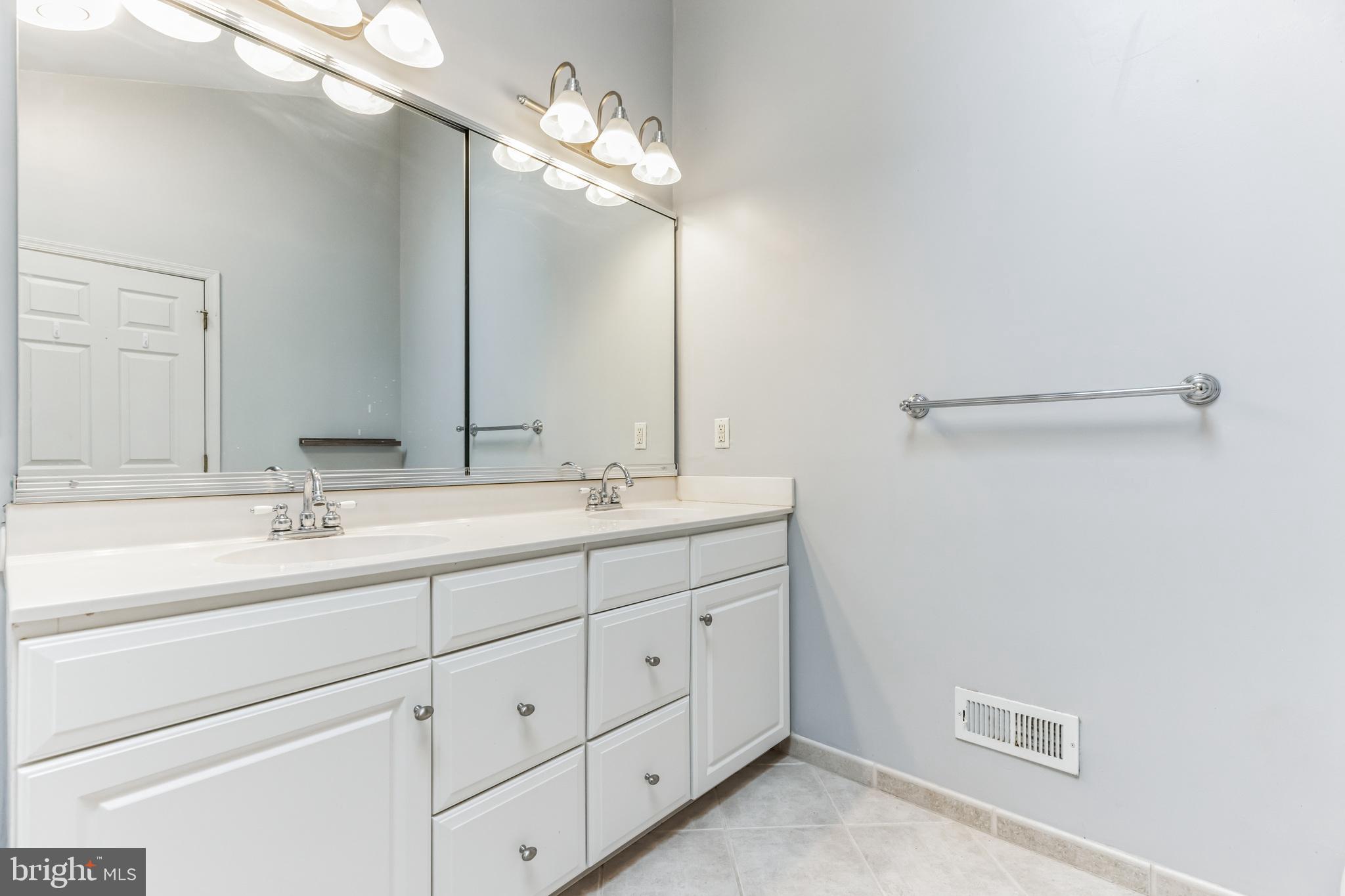 4 Hogan Way Moorestown, NJ 08057 - Photo 21 of 31