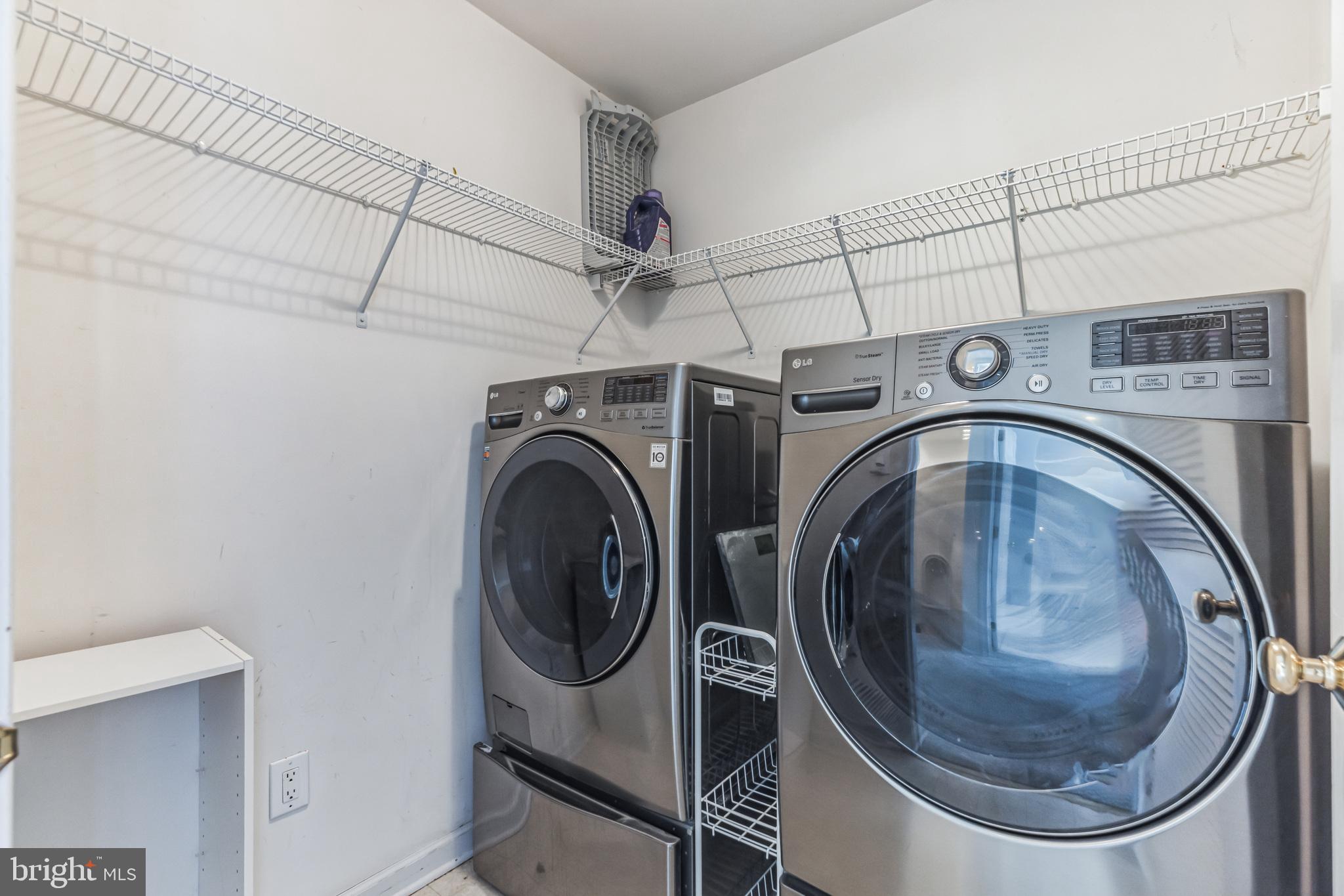 4 Hogan Way Moorestown, NJ 08057 - Photo 25 of 31