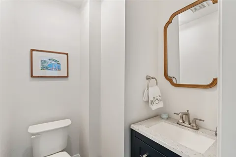 $649,000 | 7910 Highmeadow Drive, Houston, TX 77063