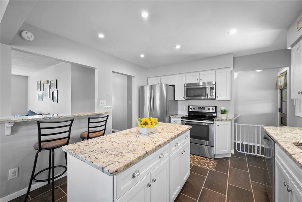 112 Lovi Road Baden, PA 15005 - Photo 14 of 46 Gallery Image 14